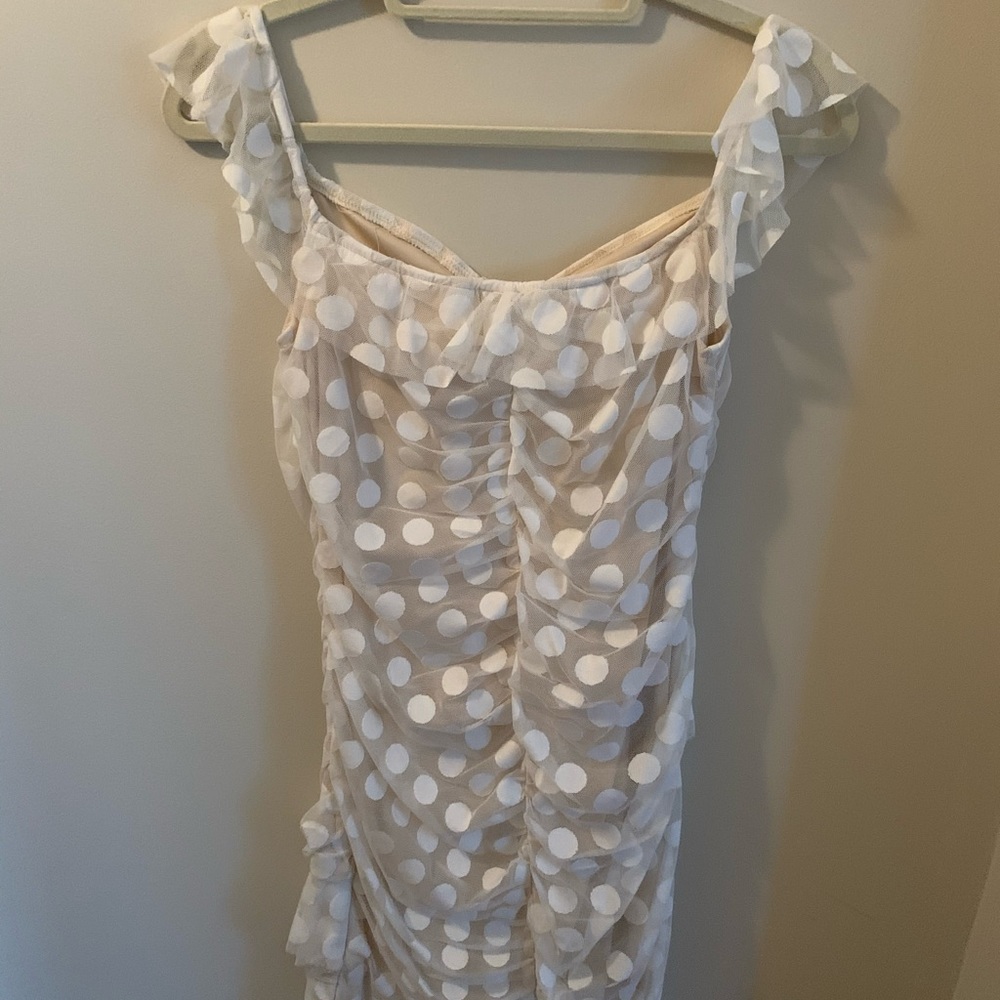 Dress! - Picture 3 of 4